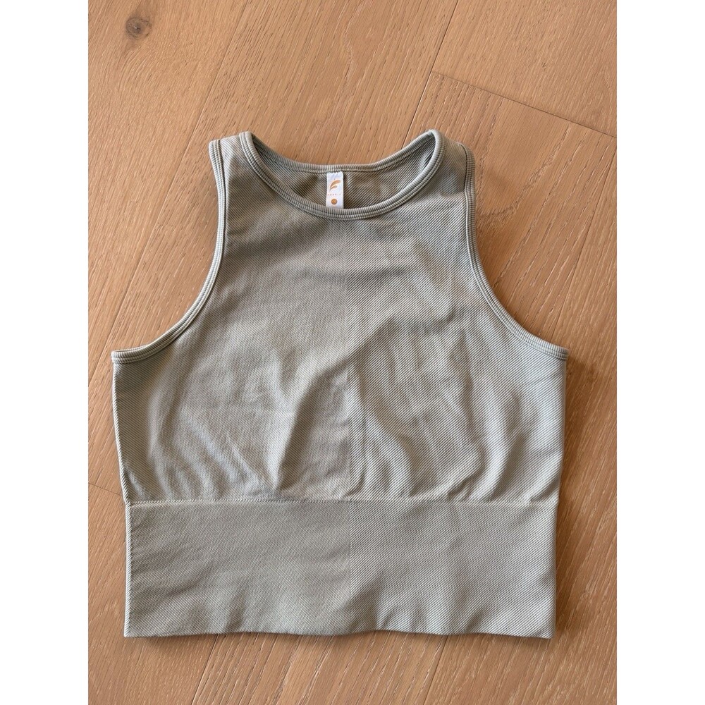 Fornia Sports Bra Longline Top Light Green Size L/XL EUC